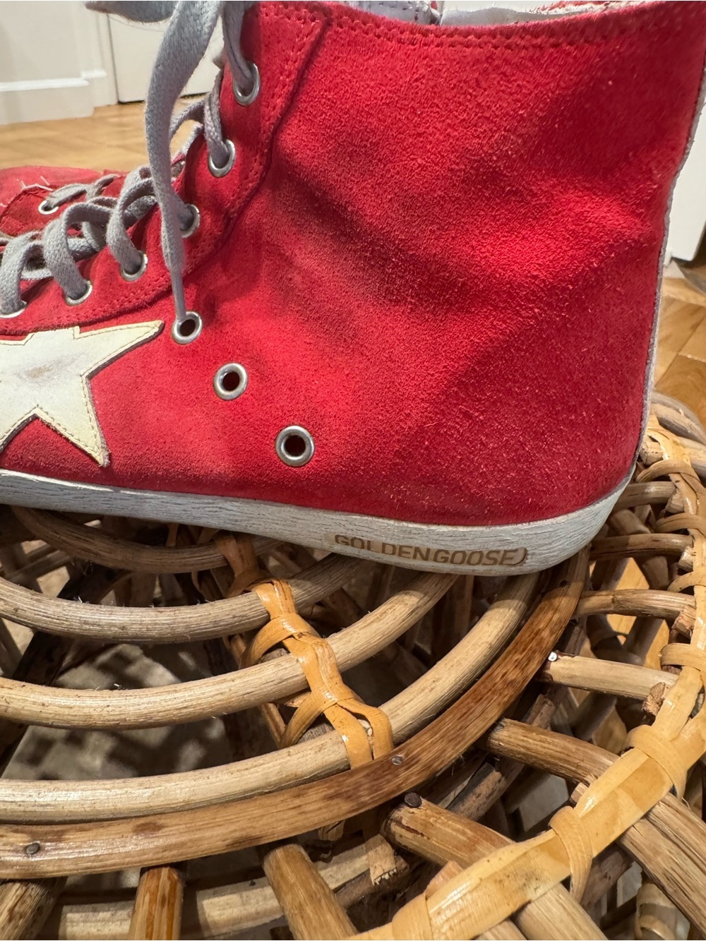 Golden Goose Red Suede High-Top Sneakers with White Star - Picture 4 of 8